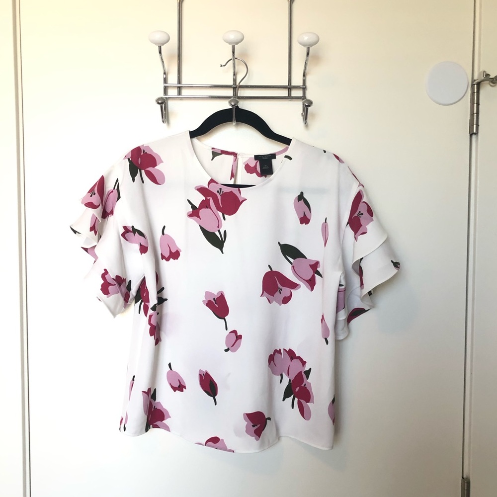 Ann Taylor Floral Flutter Sleeve Top